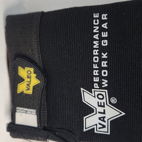 NWOT VALEO performance Workgear sz L Gloves no sz tag w/velcro wrist - Picture 2 of 3